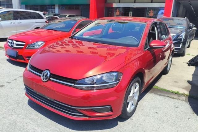 Used Volkswagen Golf 2018 1.6L Automatic Fashion Model