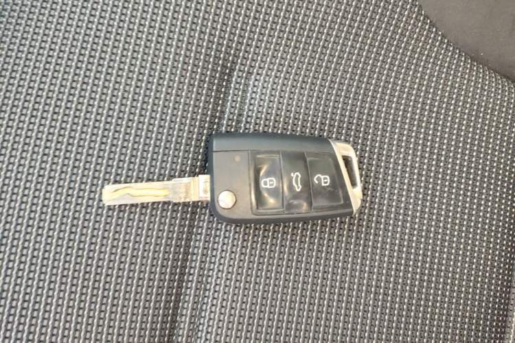 Used Volkswagen Golf 2018 230TSI Automatic Comfort Model Vehicle Key