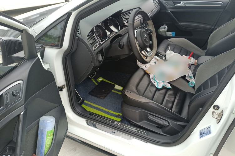 Used Volkswagen Golf 2018 280TSI Automatic R-Line Model Driver Seat