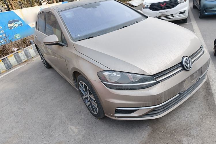 Used Volkswagen Golf 2018 230TSI Automatic Luxury Version Exterior 1
