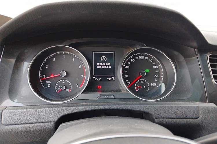 Used Volkswagen Golf 2018 230TSI Automatic Luxury Version Instrument Cluster