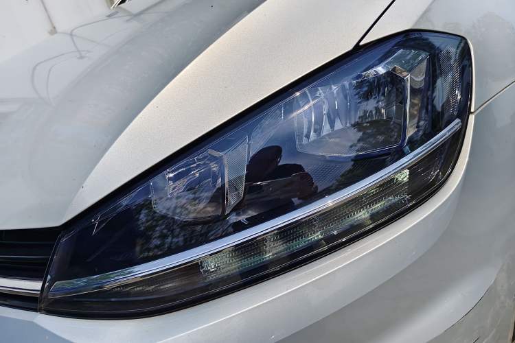 Used Volkswagen Golf 2018 1.6L Automatic Comfort Model Left Front Headlight