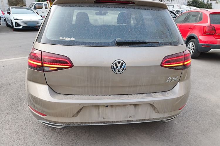 Used Volkswagen Golf 2018 230TSI Automatic Luxury Version Rear