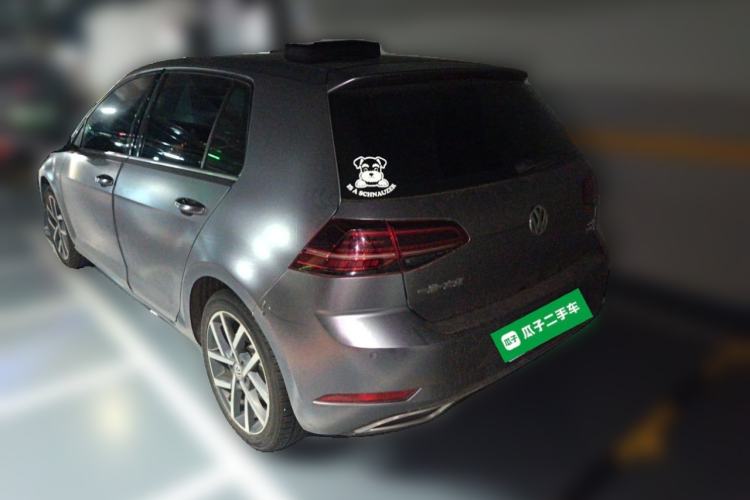 Used Volkswagen Golf 2018 230TSI Automatic Luxury Version Rear Left 45 Deg