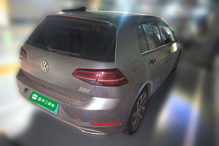 Used Volkswagen Golf 2018 230TSI Automatic Luxury Version Rear Right 45 Deg