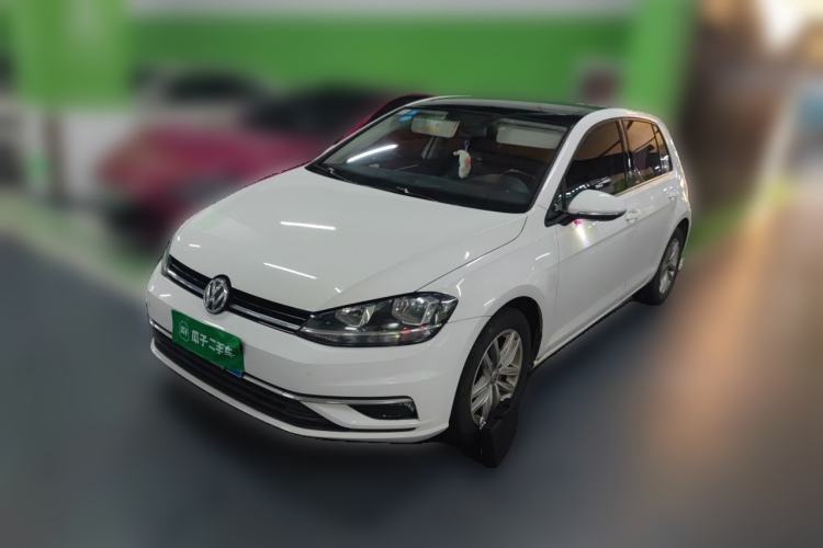 Used Volkswagen Golf 2018 1.6L Automatic Comfort Model Guazi used car, China used car export, Used car for sale, Used cars, Cheapest cars for sale