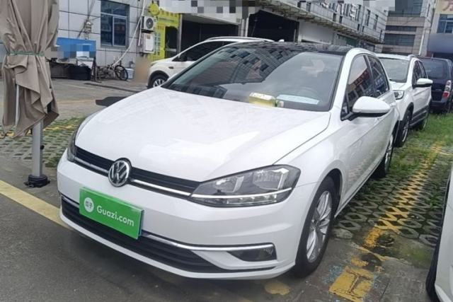 Volkswagen Golf 2018 230TSI Automatic Comfort Model с пробегом