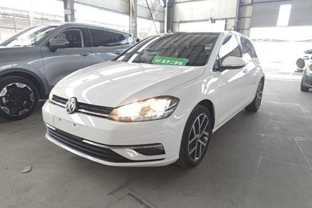 Used Volkswagen Golf 2018 230TSI Automatic Luxury Version
