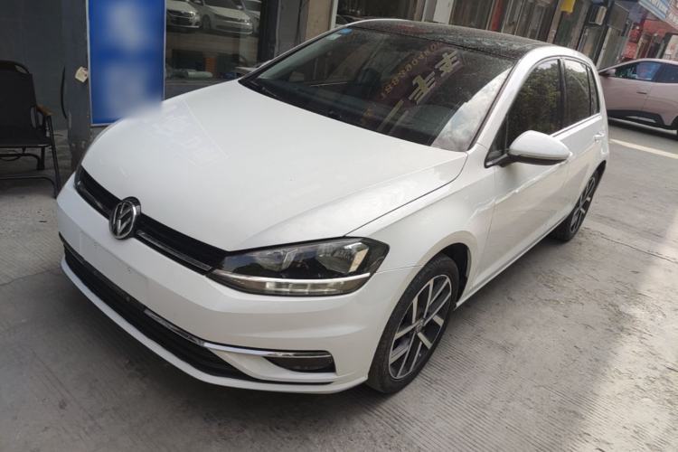 Used Volkswagen Golf 2018 230TSI Automatic Luxury Version Guazi used car, China used car export, Used car for sale, Used  cars, Cheapest cars for sale