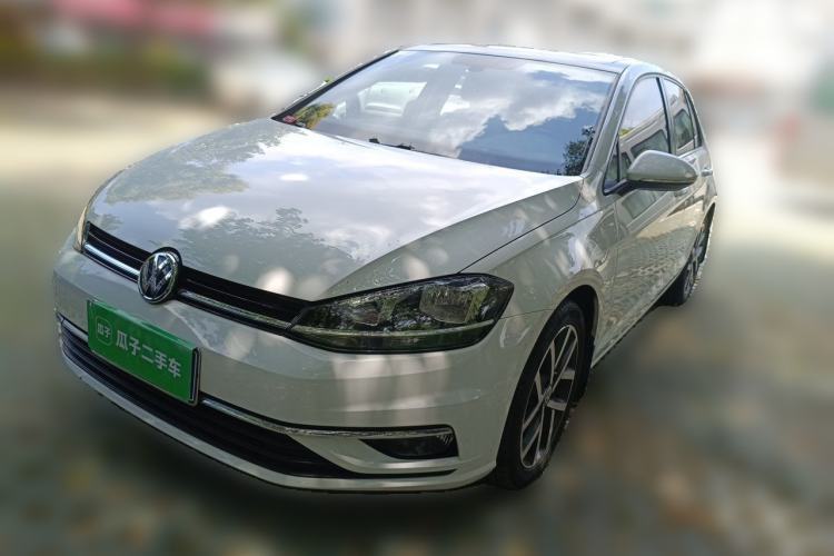 Used Volkswagen Golf 2018 230TSI Automatic Luxury Version Guazi used car, China used car export, Used car for sale, Used cars, Cheapest cars for sale