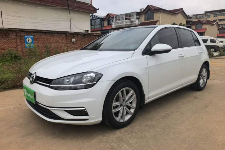 Ojetý Volkswagen Golf 2018 1.6L Automatic Comfort Model Guazi used car, China used car export, Used car for sale, Used  cars, Cheapest cars for sale