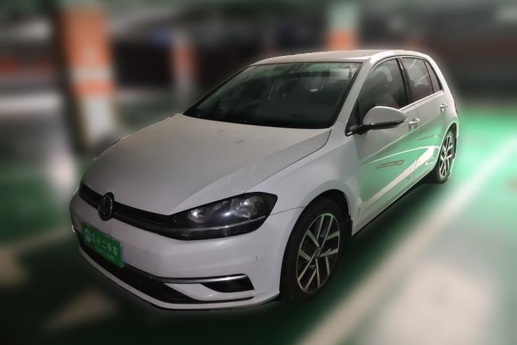 Ojetý Volkswagen Golf 2018 230TSI Automatic Luxury Version Guazi used car, China used car export, Used car for sale, Used cars, Cheapest cars for sale