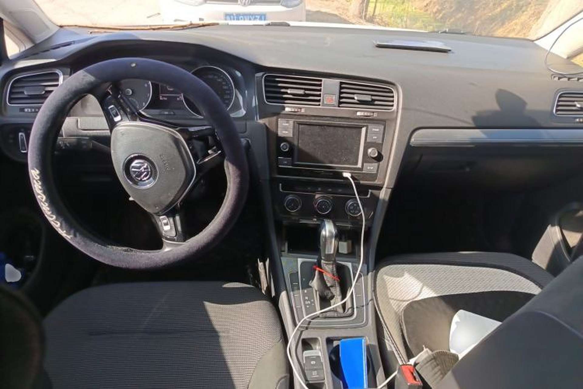 Used Volkswagen Golf 2018 230TSI Automatic Comfort Model Center Console