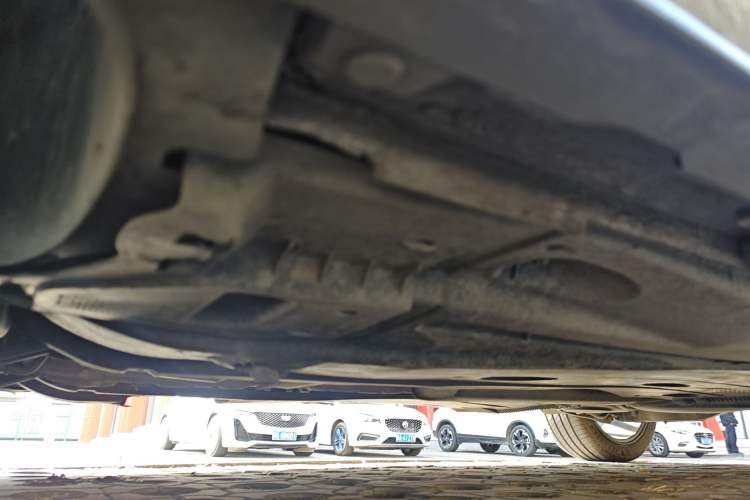 Used Volkswagen Golf 2018 280TSI Automatic R-Line Model Chassis Front Left