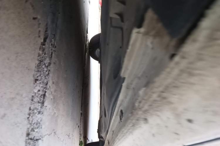 Used Volkswagen Golf 2018 1.6L Automatic Comfort Model Chassis Front Left