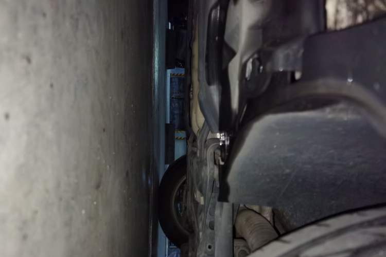Used Volkswagen Golf 2018 1.6L Automatic Comfort Model Chassis Front Right