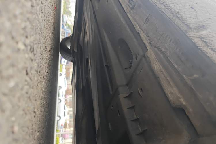 Used Volkswagen Golf 2018 1.6L Automatic Comfort Model Chassis Front Right