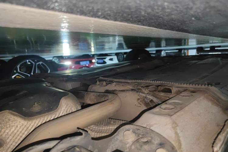 Used Volkswagen Golf 2018 1.6L Automatic Comfort Model Chassis Rear Left