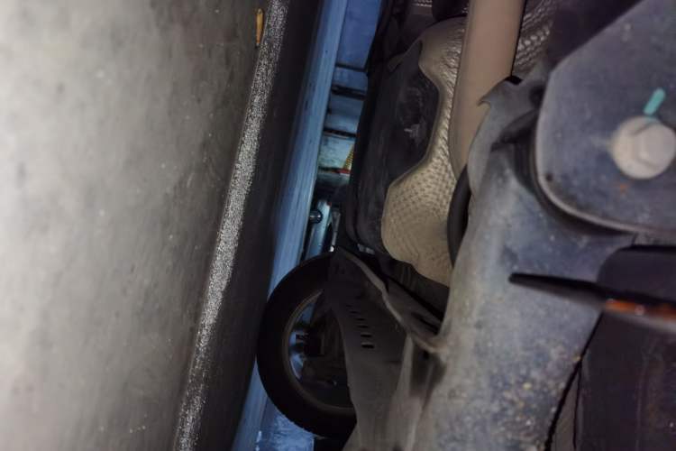 Used Volkswagen Golf 2018 1.6L Automatic Comfort Model Chassis Rear Left