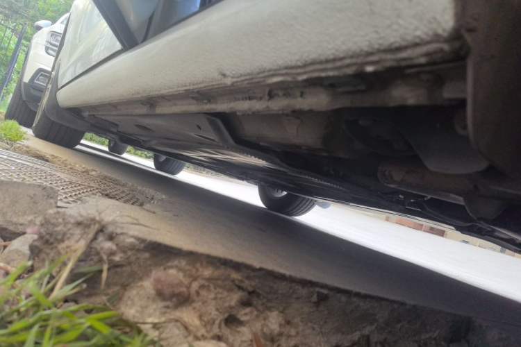 Used Volkswagen Golf 2018 1.6L Automatic Comfort Model Chassis Rear Left