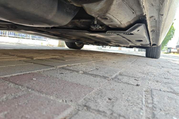 Used Volkswagen Golf 2018 1.6L Automatic Fashion Model Chassis Rear Right
