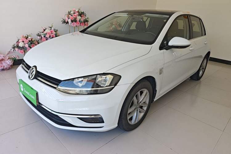 Ojetý Volkswagen Golf 2018 1.6L Automatic Comfort Model Guazi used car, China used car export, Used car for sale, Used  cars, Cheapest cars for sale