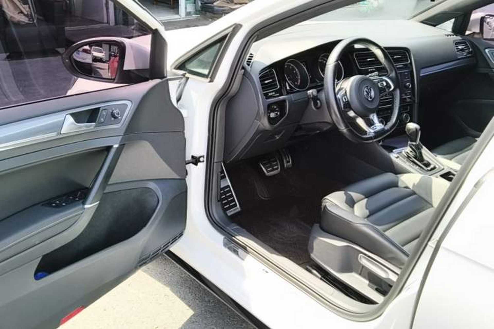 Used Volkswagen Golf 2018 280TSI Automatic R-Line Model Driver Seat