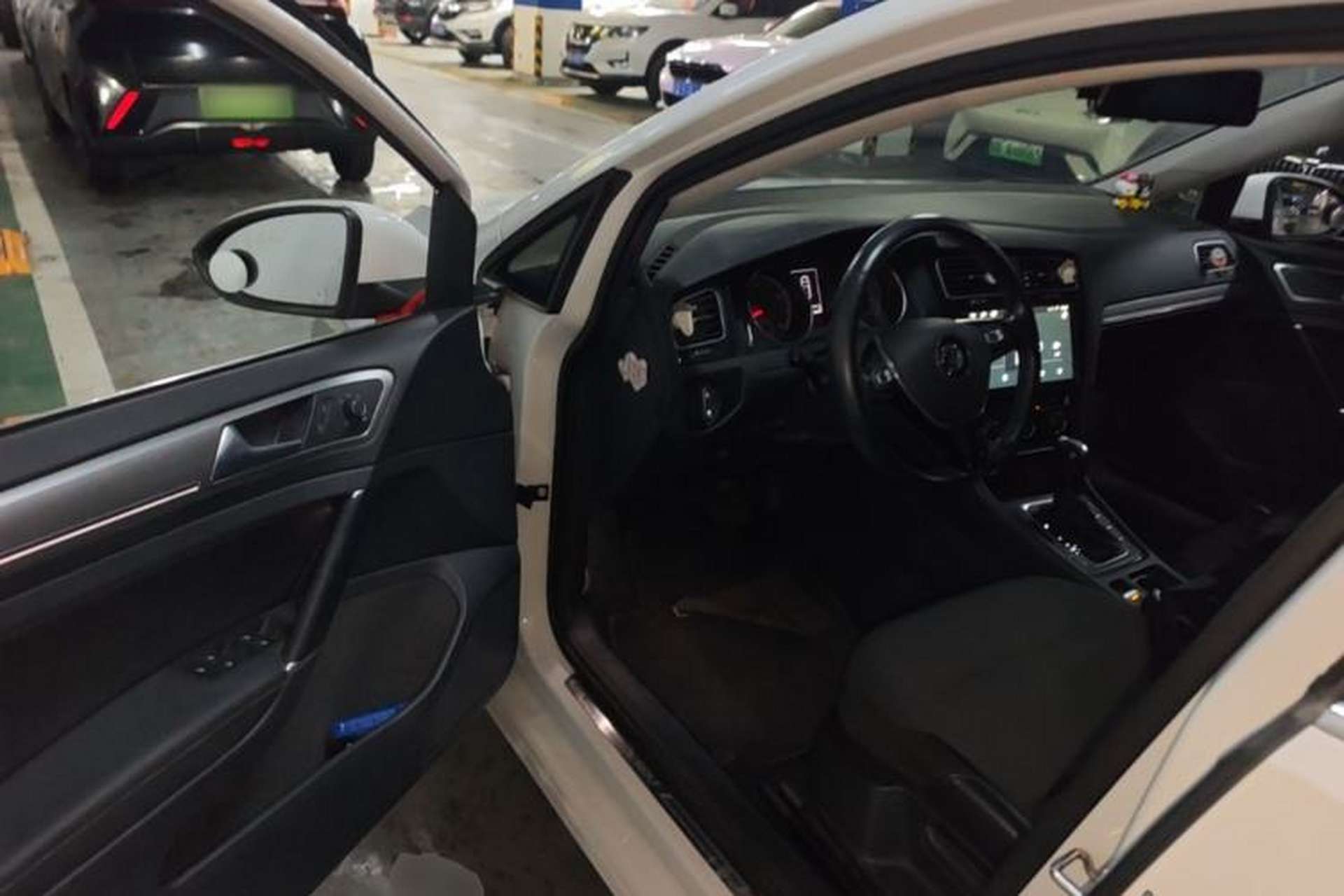 Used Volkswagen Golf 2018 1.6L Automatic Comfort Model Driver Seat