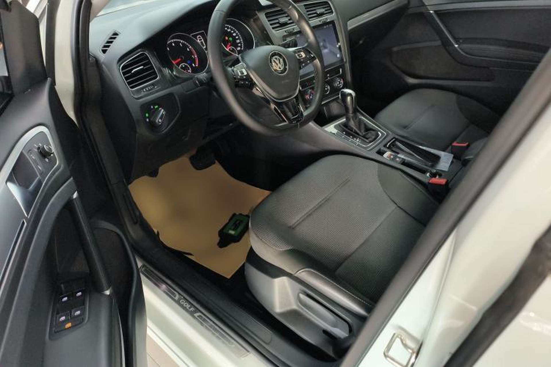 Used Volkswagen Golf 2018 1.6L Automatic Comfort Model Driver Seat