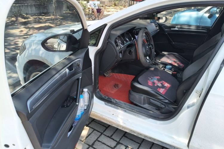Used Volkswagen Golf 2018 280TSI Automatic R-Line Model Driver Seat