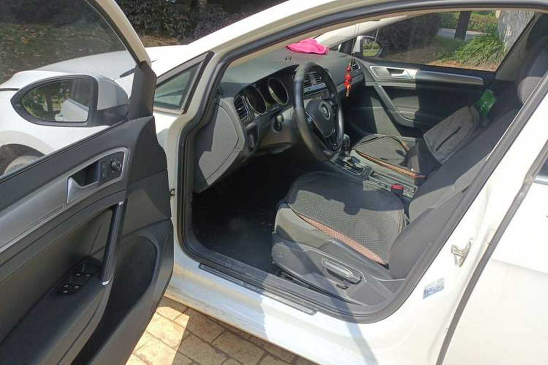 Used Volkswagen Golf 2018 1.6L Automatic Comfort Model Driver Seat