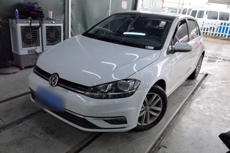 Used Volkswagen Golf 2018 1.6L Automatic Comfort Model Guazi used car, China used car export, Used car for sale, Used  cars, Cheapest cars for sale