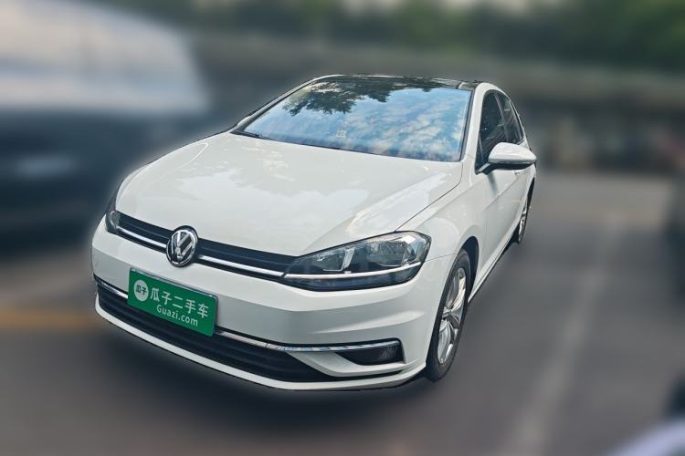 Used Volkswagen Golf 2018 230TSI Automatic Comfort Model Guazi used car, China used car export, Used car for sale, Used  cars, Cheapest cars for sale