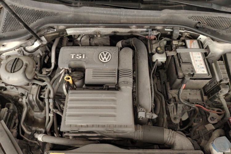 Used Volkswagen Golf 2018 230TSI Automatic Comfort Model Engine Bay
