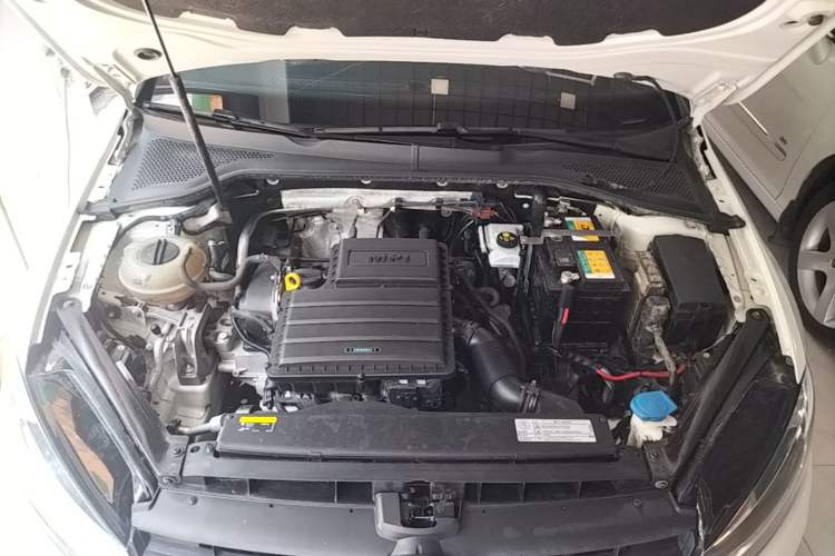 Used Volkswagen Golf 2018 1.6L Automatic Comfort Model Engine Bay
