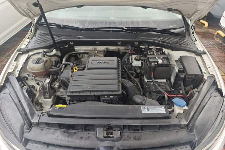 Used Volkswagen Golf 2018 1.6L Automatic Comfort Model Engine Bay