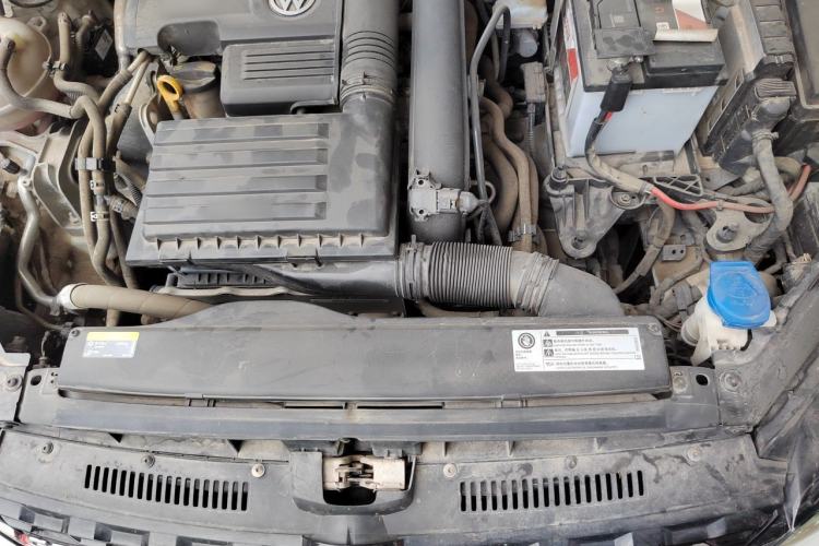 Used Volkswagen Golf 2018 230TSI Automatic Comfort Model Engine Bay