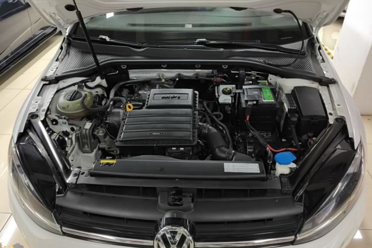 Used Volkswagen Golf 2018 1.6L Automatic Comfort Model Engine Bay
