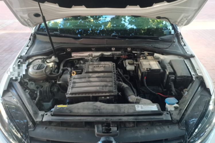 Used Volkswagen Golf 2018 1.6L Automatic Comfort Model Engine Bay