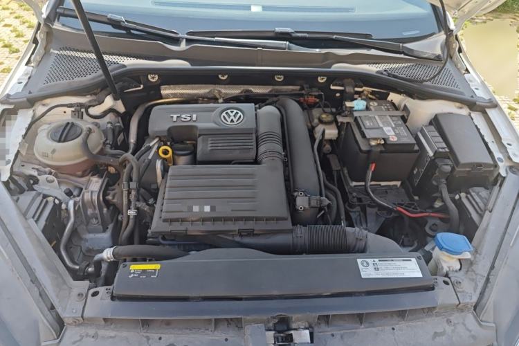 Used Volkswagen Golf 2018 280TSI Automatic R-Line Model Engine Bay
