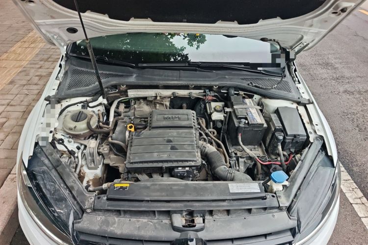 Used Volkswagen Golf 2018 1.6L Automatic Comfort Model Engine Bay