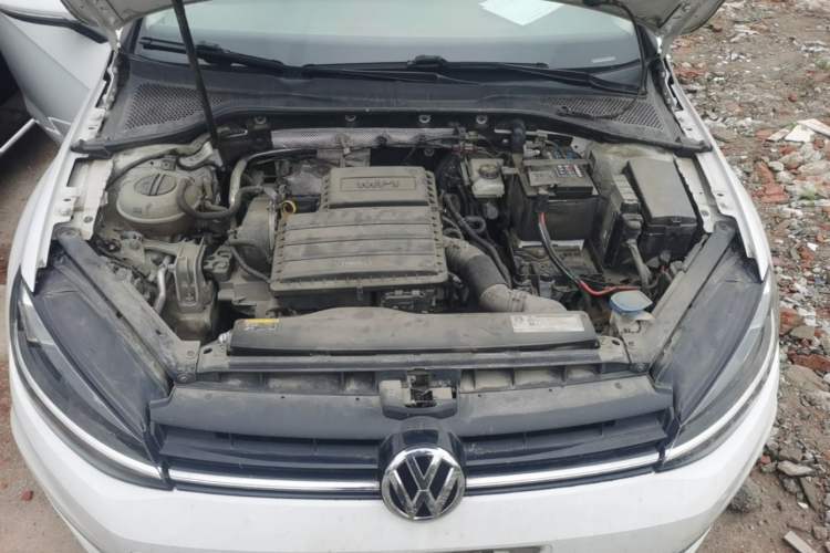 Used Volkswagen Golf 2018 1.6L Automatic Comfort Model Engine Bay
