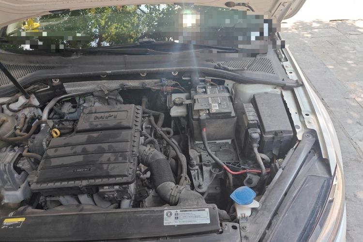 Used Volkswagen Golf 2018 1.6L Automatic Fashion Model Engine Bay Left