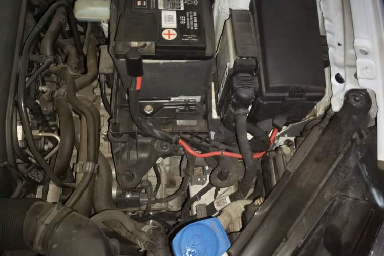 Used Volkswagen Golf 2018 230TSI Automatic Comfort Model Engine Bay Left