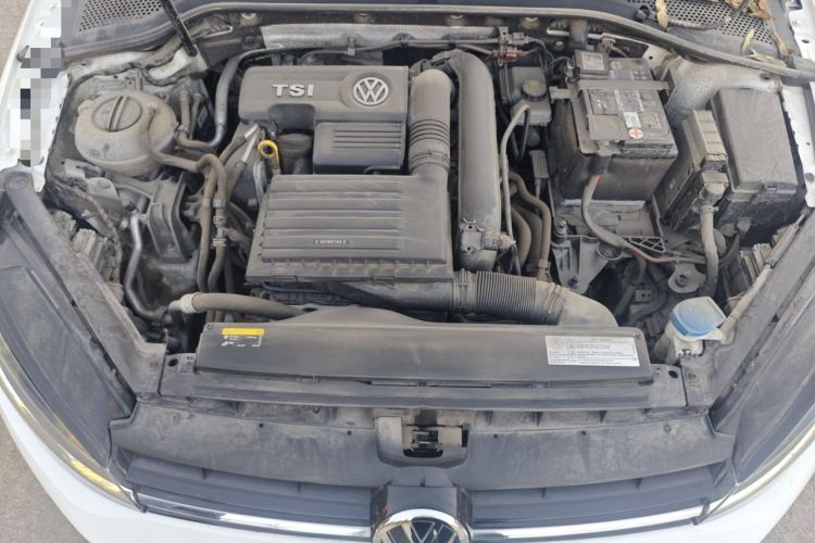 Used Volkswagen Golf 2018 230TSI Automatic Luxury Version Engine Bay
