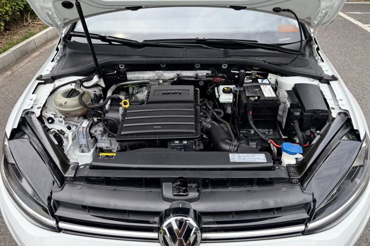 Used Volkswagen Golf 2018 1.6L Automatic Comfort Model Engine Bay