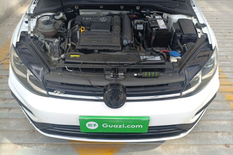 Used Volkswagen Golf 2018 280TSI Automatic R-Line Model Engine Bay