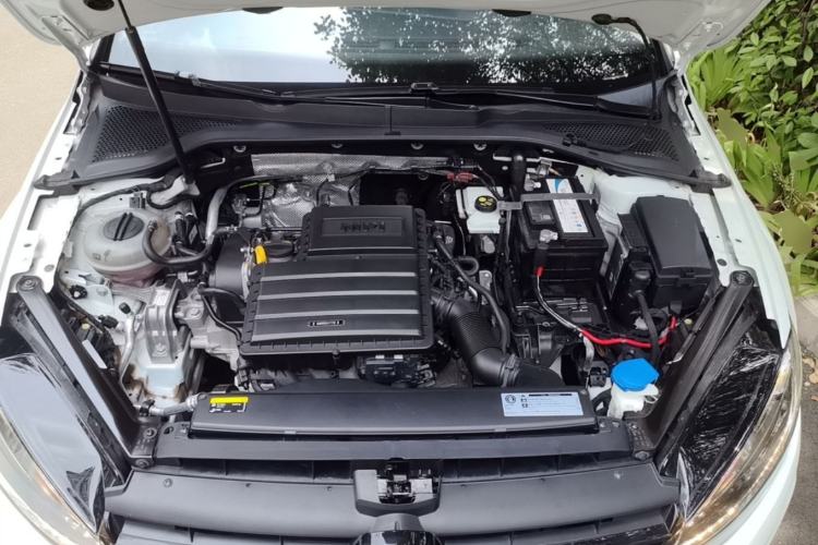 Used Volkswagen Golf 2018 1.6L Automatic Comfort Model Engine Bay