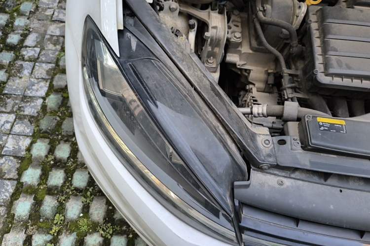 Used Volkswagen Golf 2018 1.6L Automatic Comfort Model Engine Bay Right