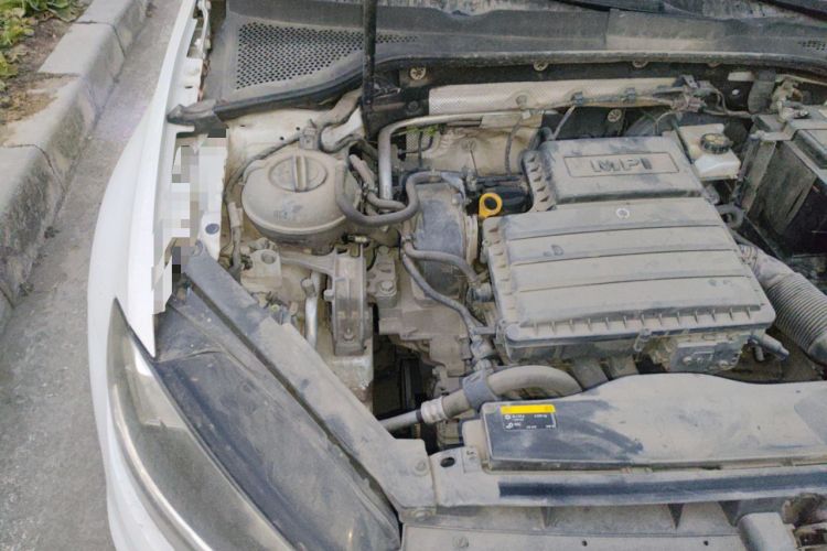 Used Volkswagen Golf 2018 1.6L Automatic Comfort Model Engine Bay Right